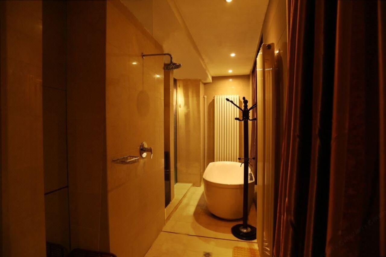Harbin Yakelai Holiday Hotel Exterior foto