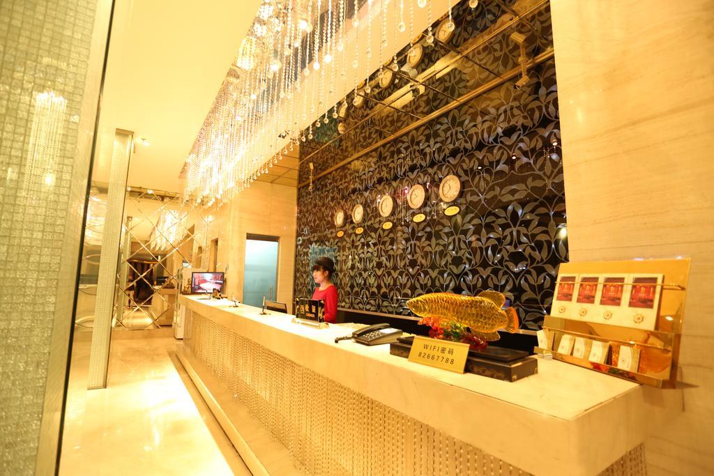 Harbin Yakelai Holiday Hotel Exterior foto